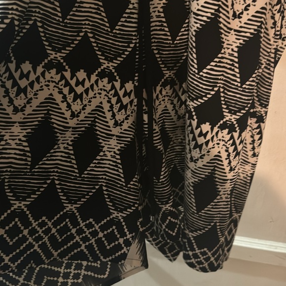 Romper yellow black and white - Picture 2 of 3